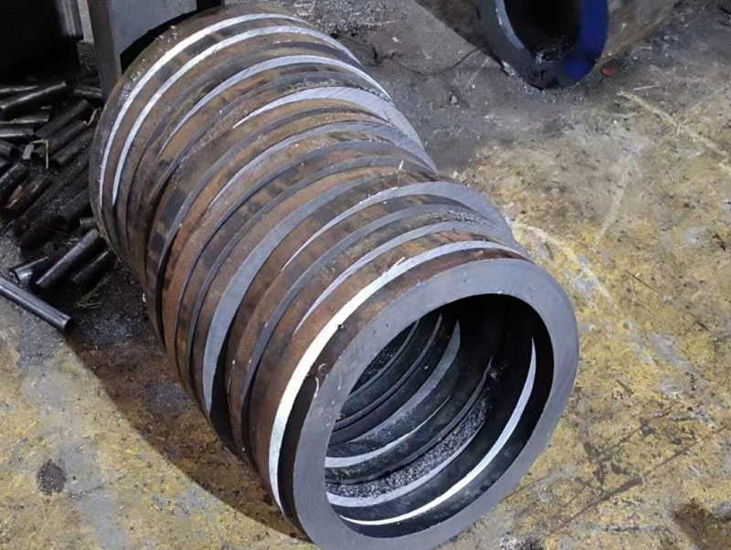 乌拉特前30CrMo无缝钢管切割